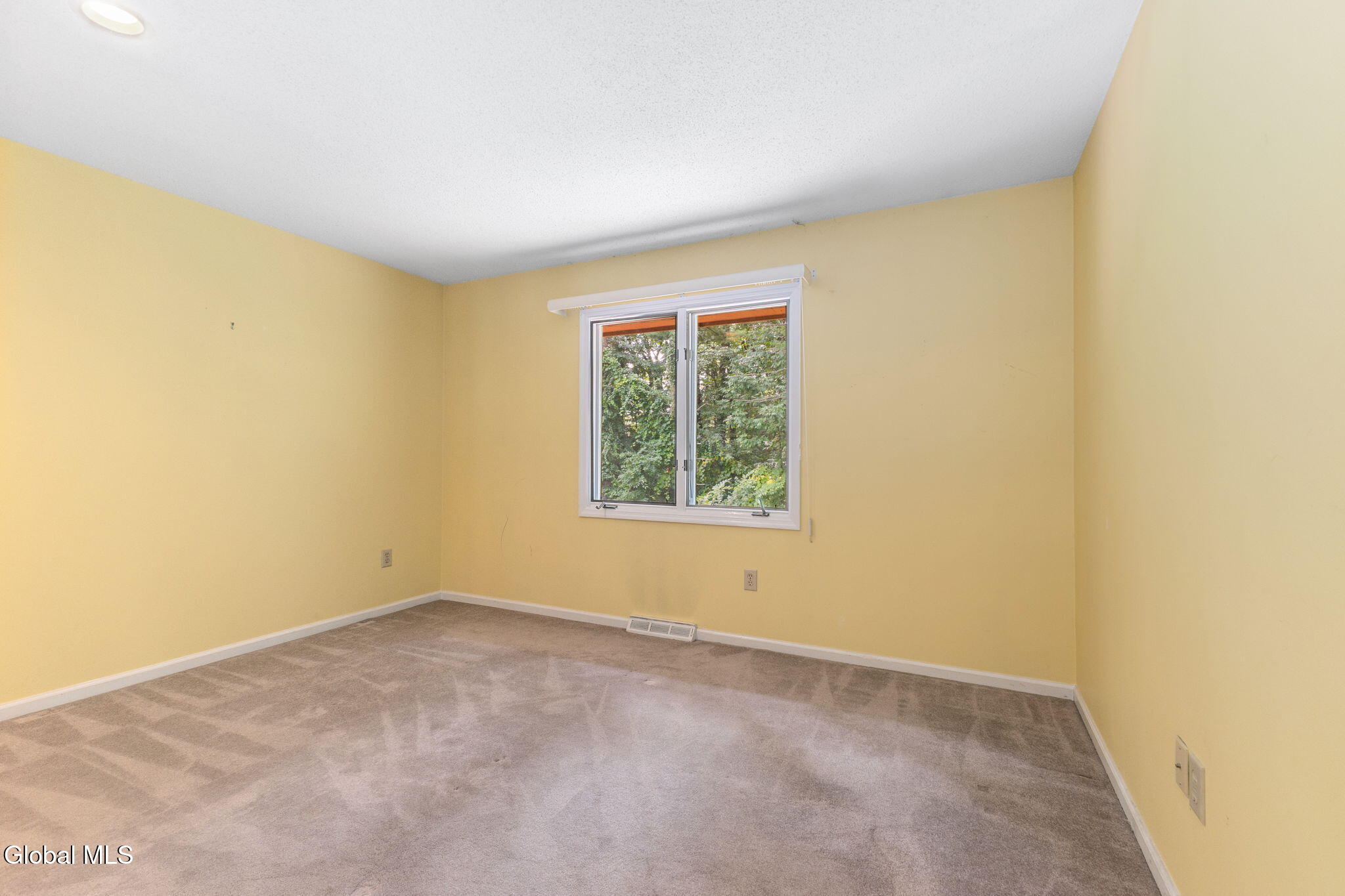 4022 Georgetown Square Schenectady NY 12303