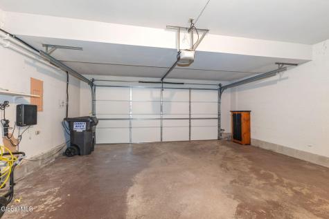 4022 Georgetown Square Schenectady NY 12303