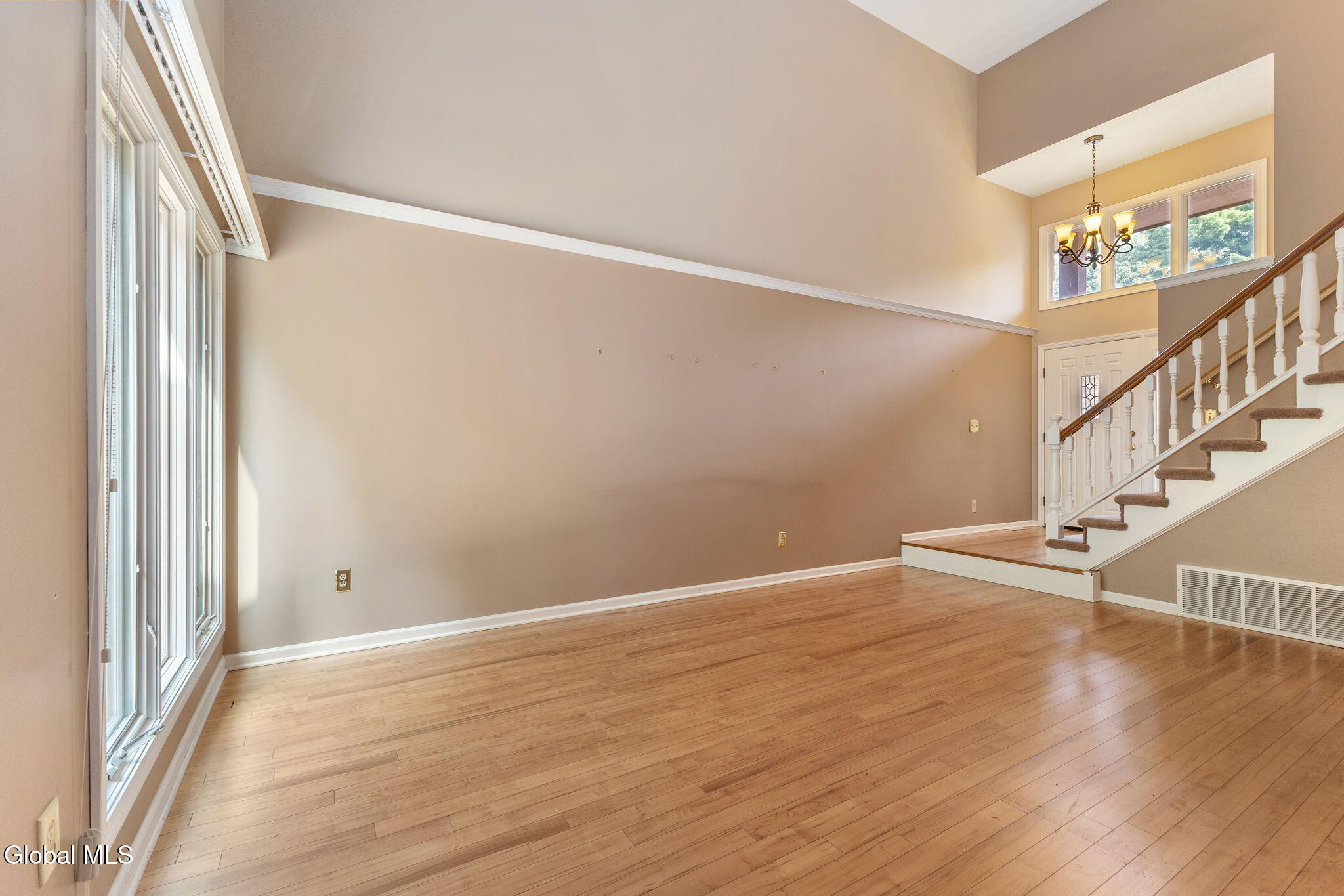 4022 Georgetown Square Schenectady NY 12303