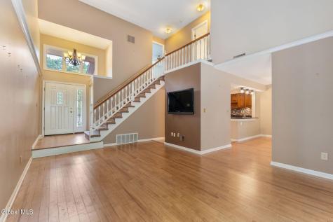 4022 Georgetown Square Schenectady NY 12303