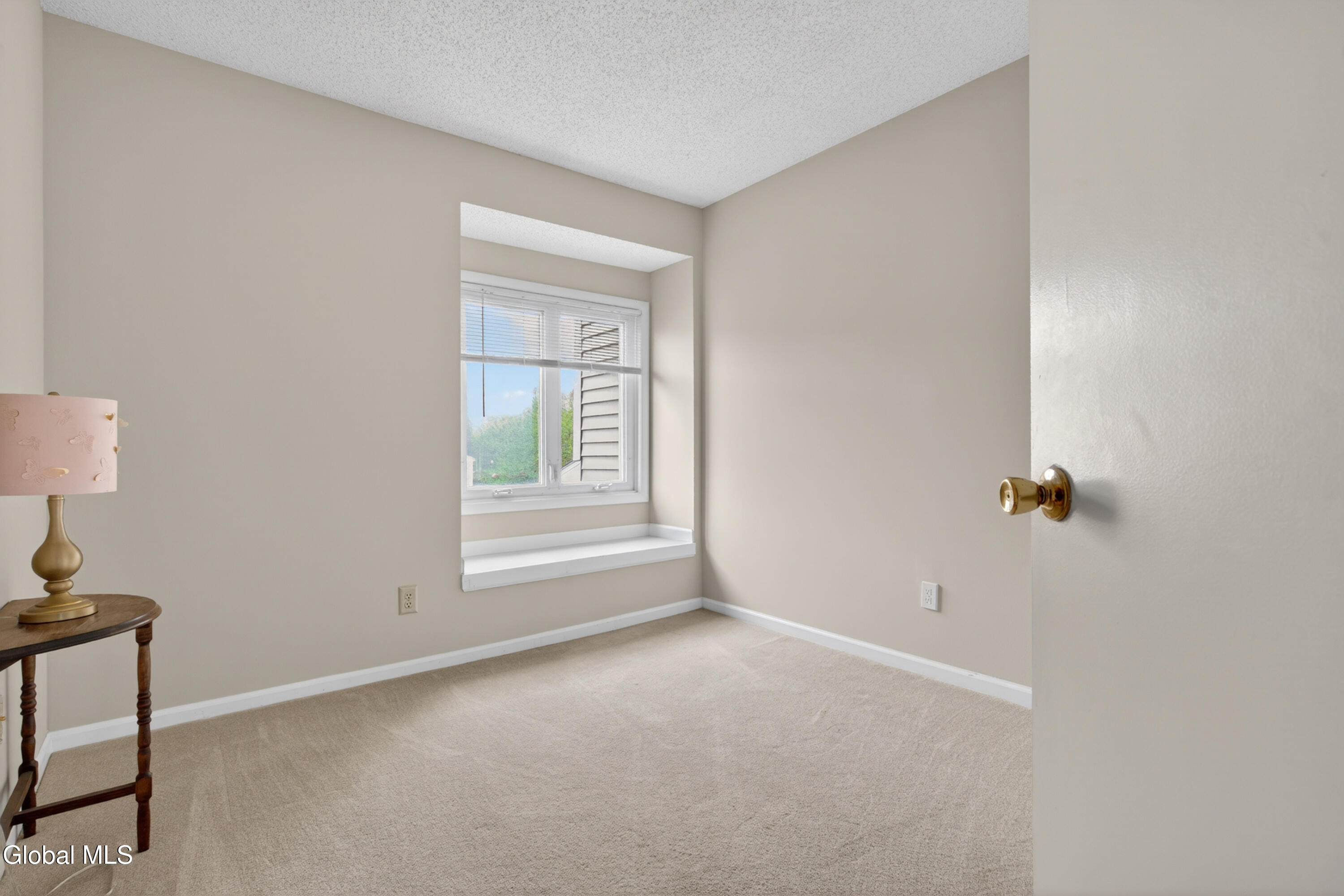 37 Preakness Way Saratoga Springs NY 12866