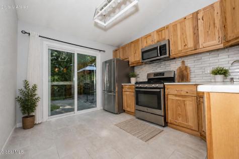 21 Cobble Court Clifton Park NY 12065