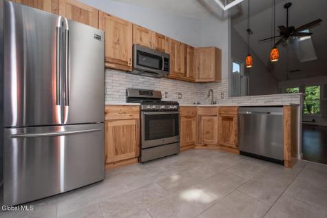 21 Cobble Court Clifton Park NY 12065