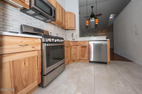 21 Cobble Court Clifton Park NY 12065