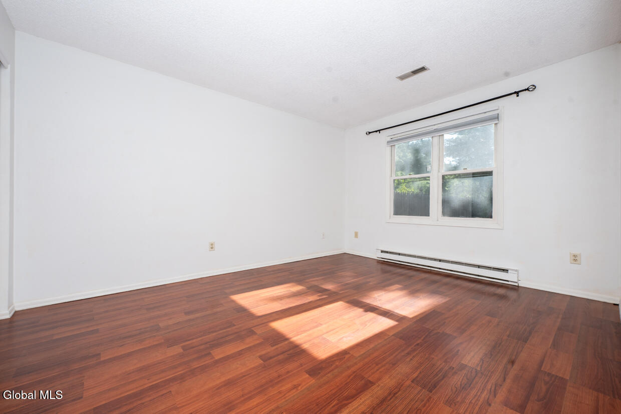 21 Cobble Court Clifton Park NY 12065