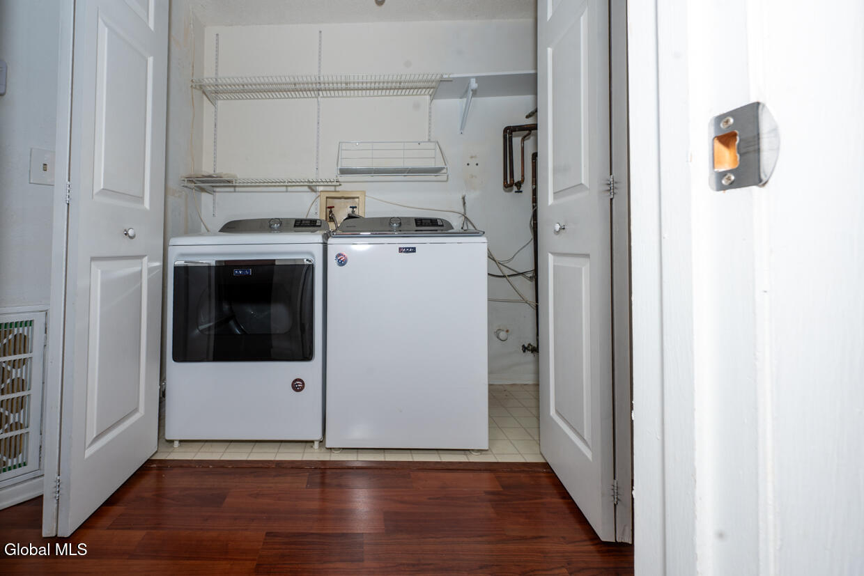 21 Cobble Court Clifton Park NY 12065