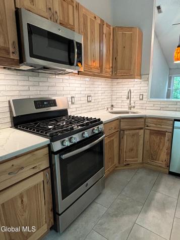 21 Cobble Court Clifton Park NY 12065