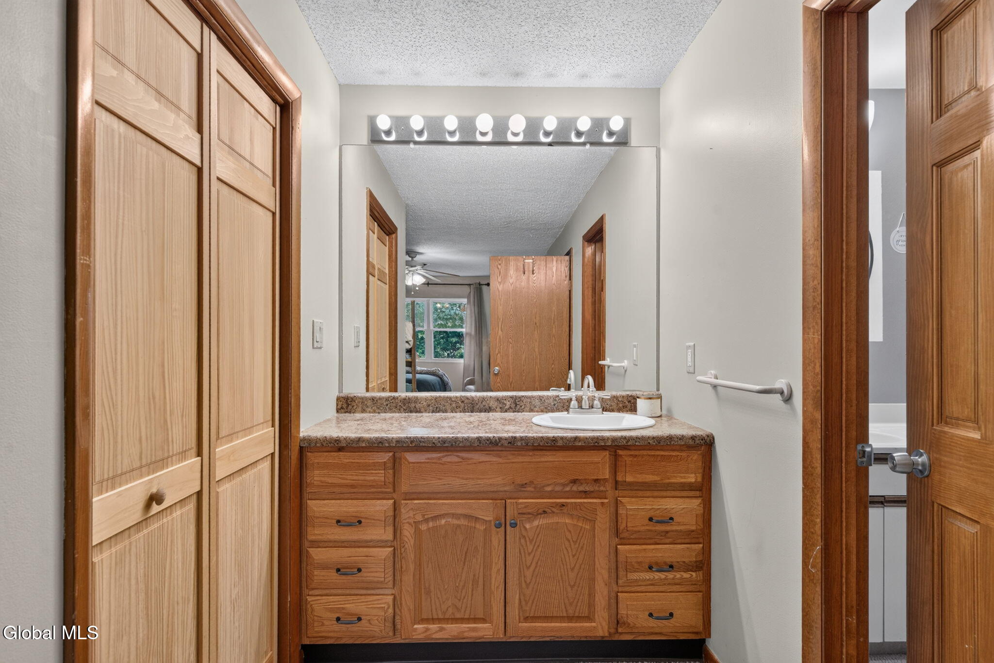 507 Greenwich Drive Albany NY 12203