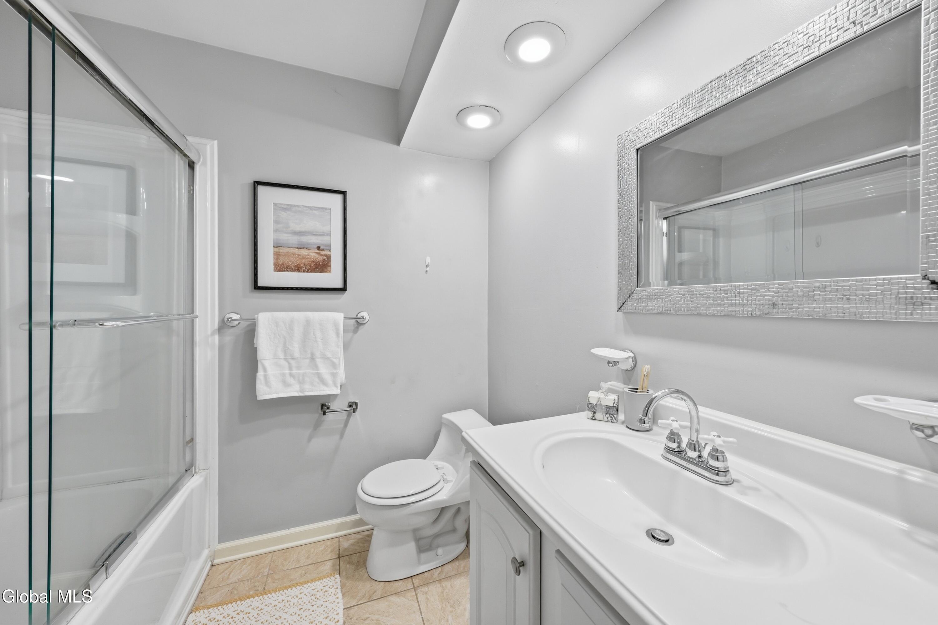 192 Cedarview Lane Watervliet NY 12189