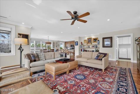 59 Railroad Place Saratoga Springs NY 12866