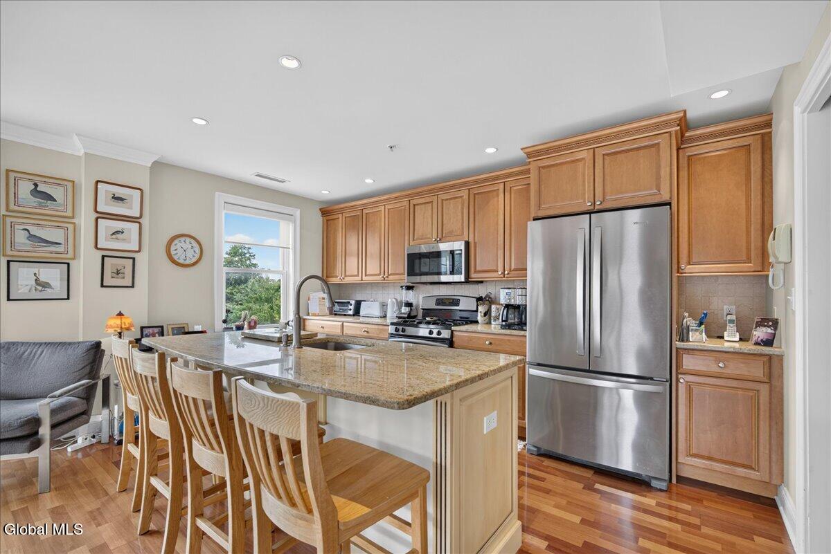 59 Railroad Place Saratoga Springs NY 12866