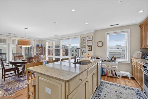 59 Railroad Place Saratoga Springs NY 12866