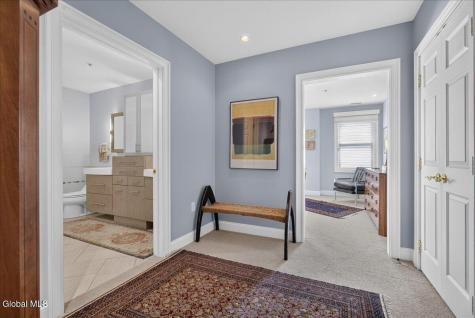 59 Railroad Place Saratoga Springs NY 12866