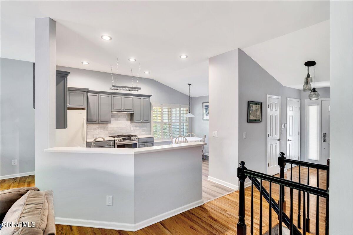 12 Camden Circle Delmar NY 12054