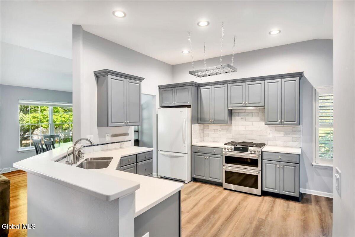 12 Camden Circle Delmar NY 12054