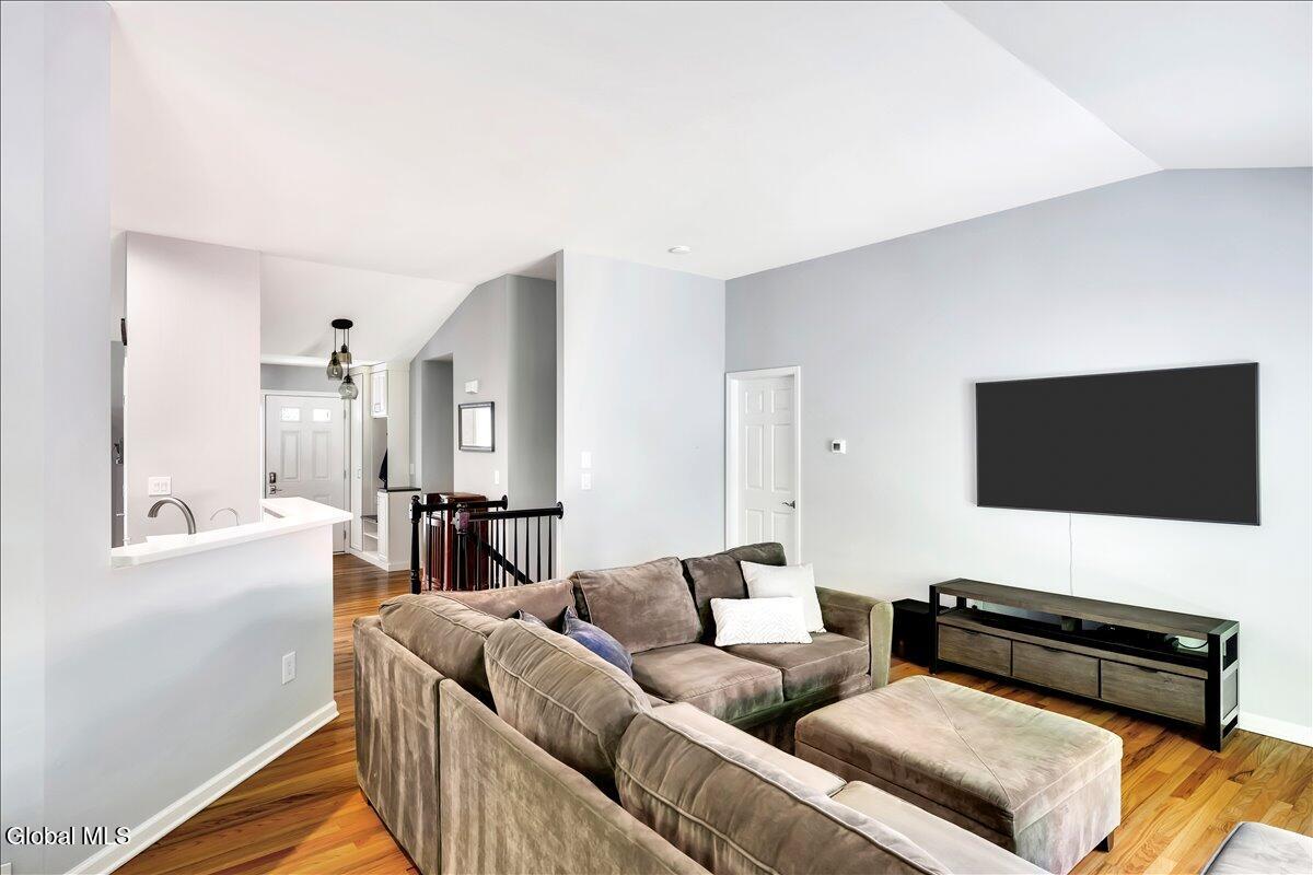 12 Camden Circle Delmar NY 12054