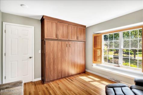 12 Camden Circle Delmar NY 12054