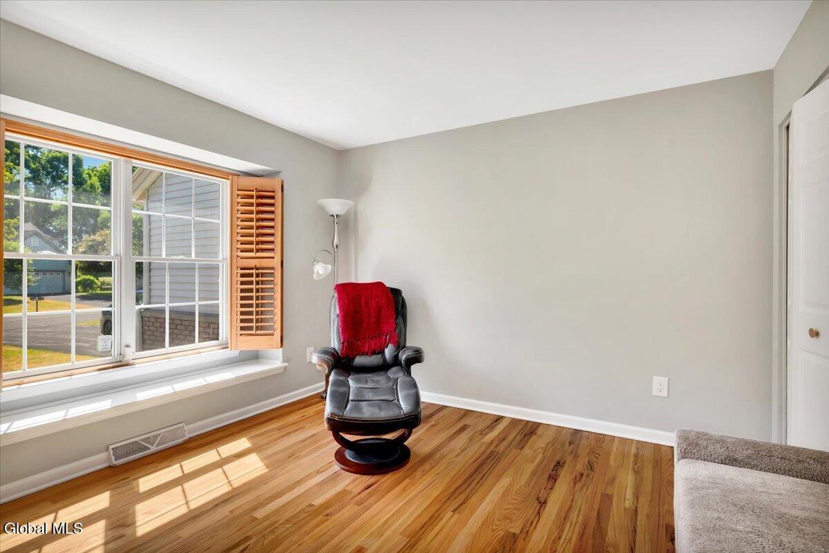 12 Camden Circle Delmar NY 12054