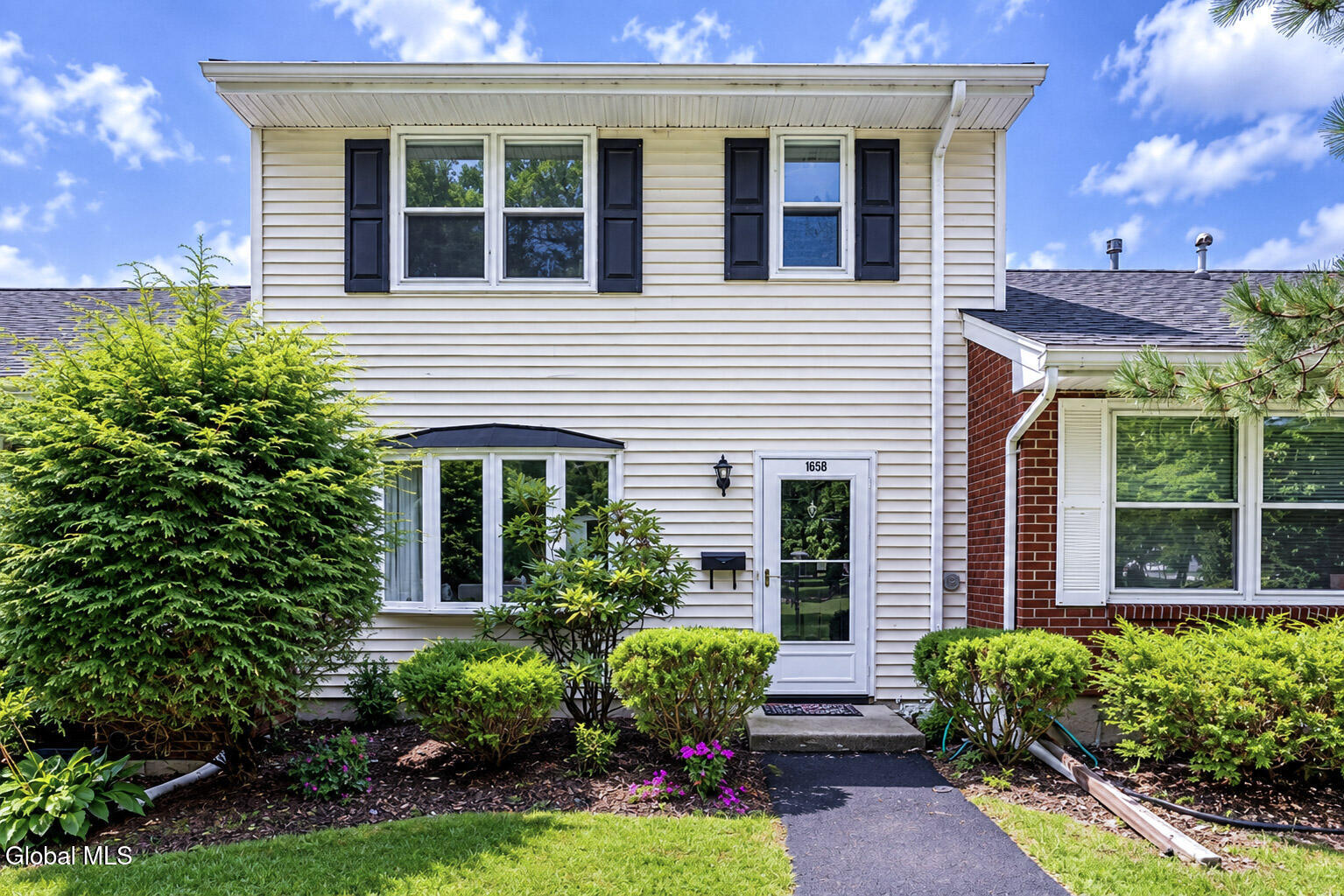 165 Hague Boulevard Glenmont NY 12077