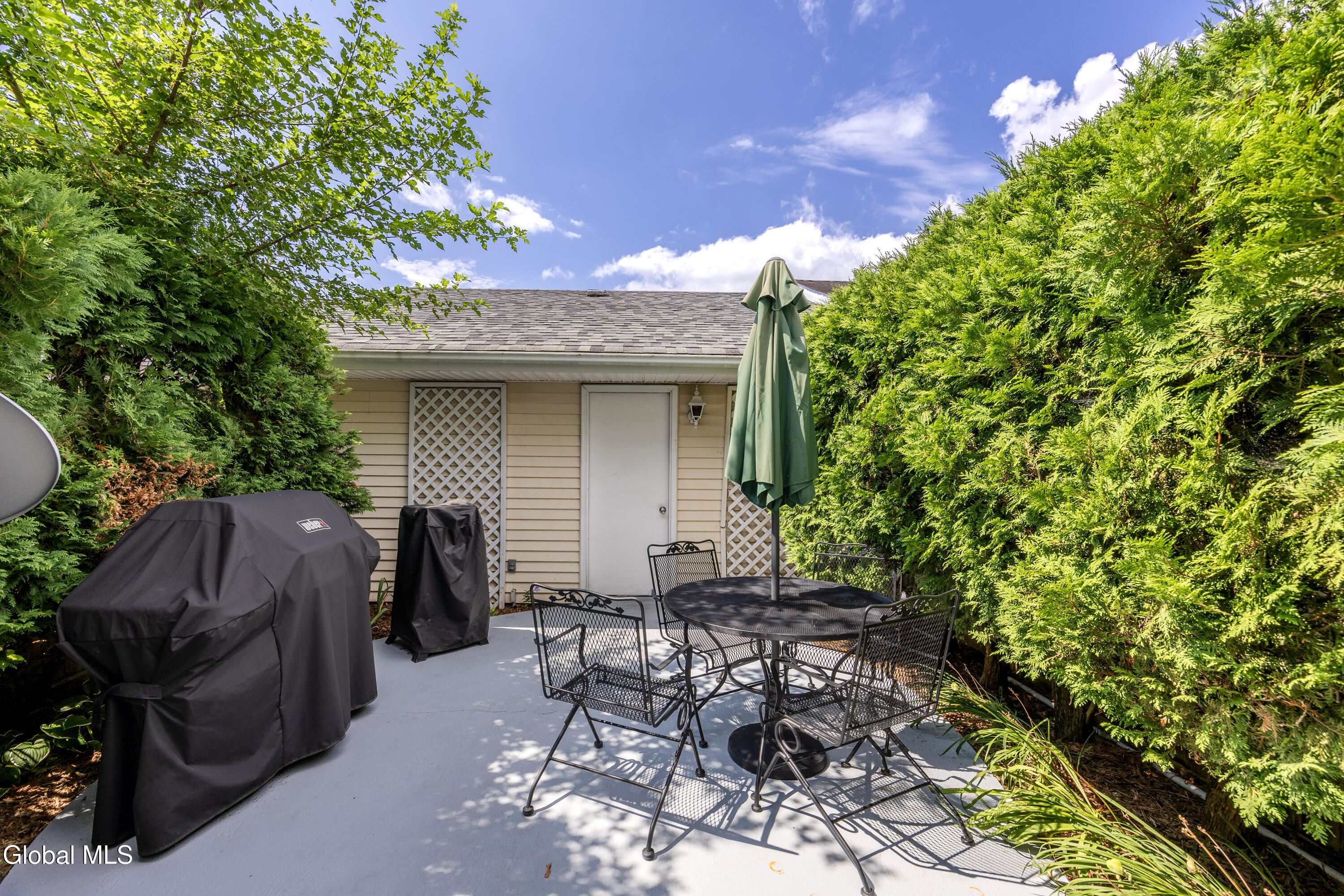 165 Hague Boulevard Glenmont NY 12077