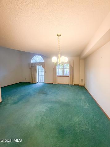 25 Peterson Court Troy NY 12180