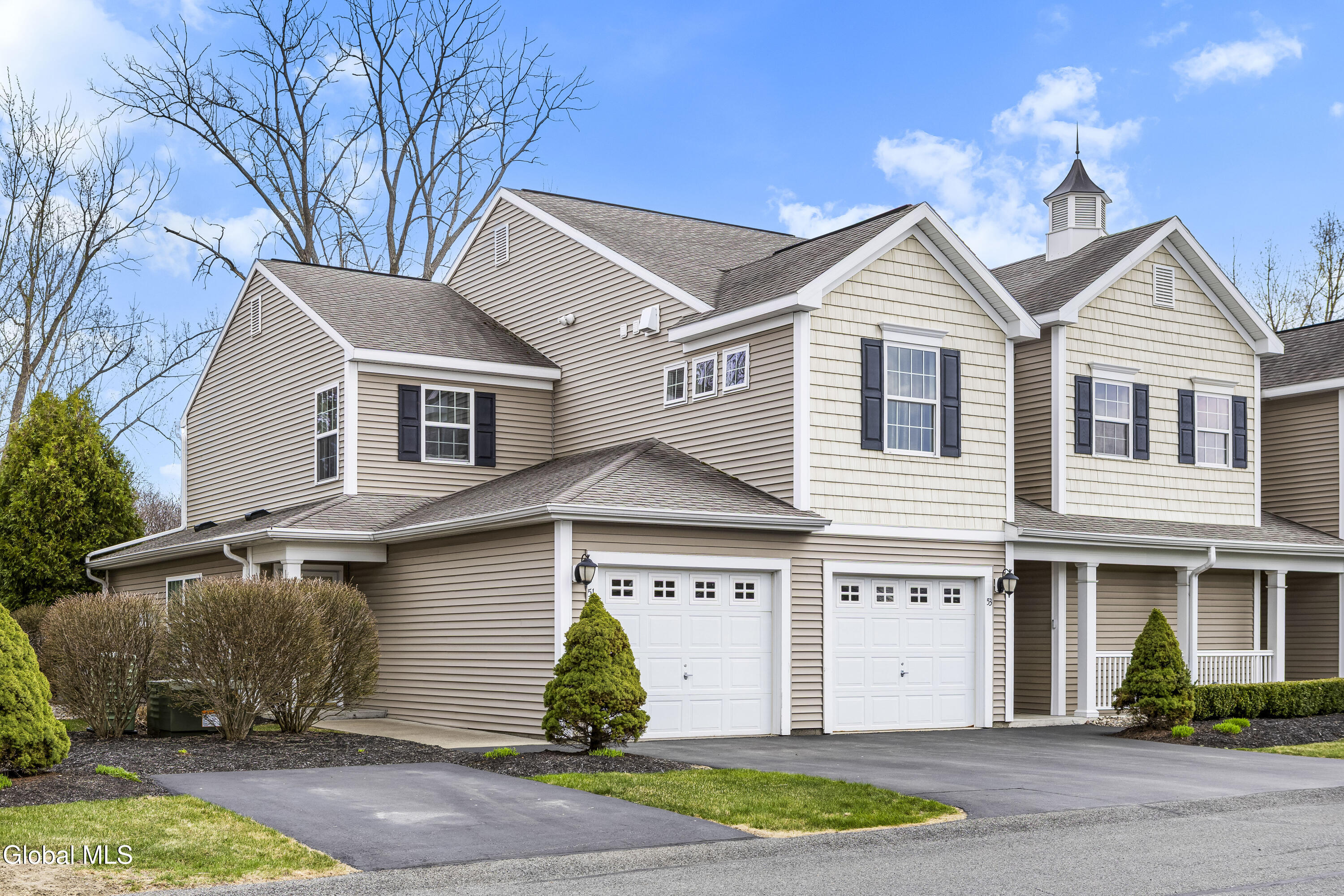 51 Governor Circle Albany NY 12208