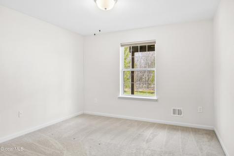 51 Governor Circle Albany NY 12208