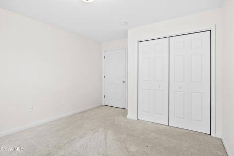 51 Governor Circle Albany NY 12208