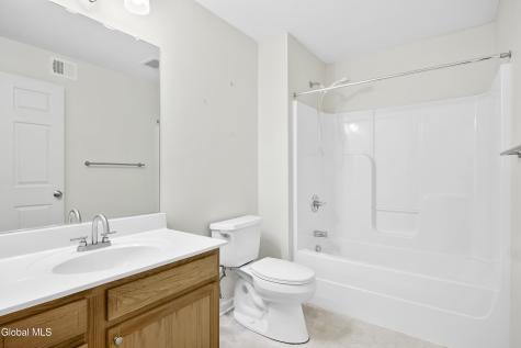 51 Governor Circle Albany NY 12208