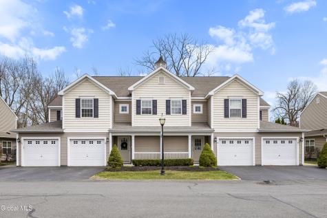 51 Governor Circle Albany NY 12208
