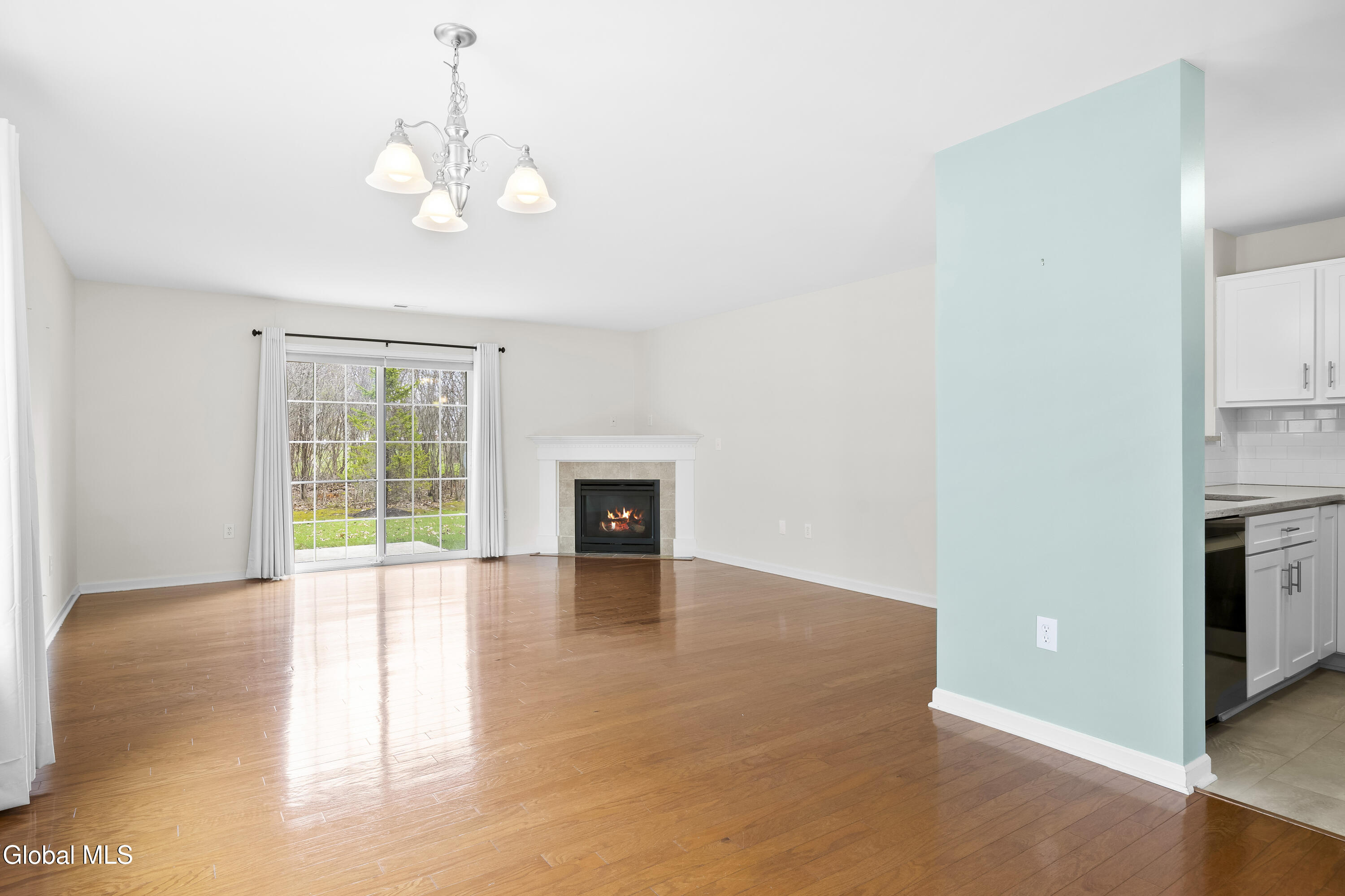 51 Governor Circle Albany NY 12208