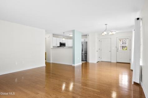 51 Governor Circle Albany NY 12208