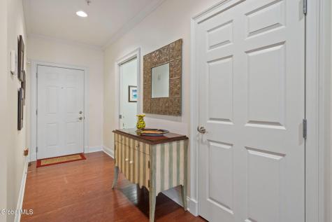 70 Railroad Place Saratoga Springs NY 12866