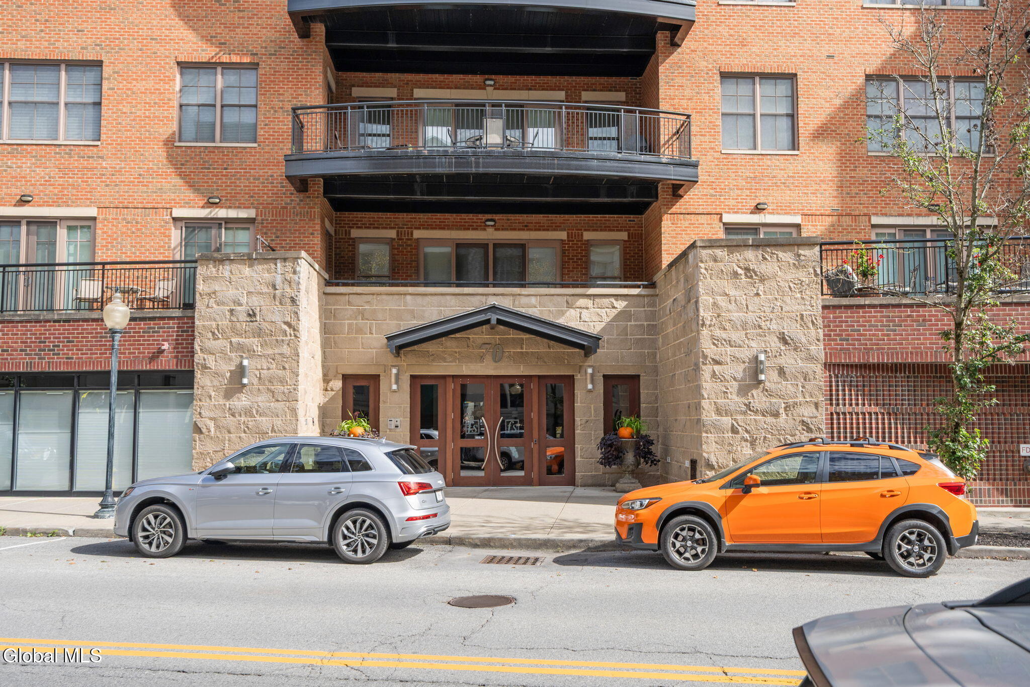 70 Railroad Place Saratoga Springs NY 12866