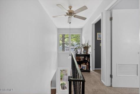 7 Spruce Court Delmar NY 12054