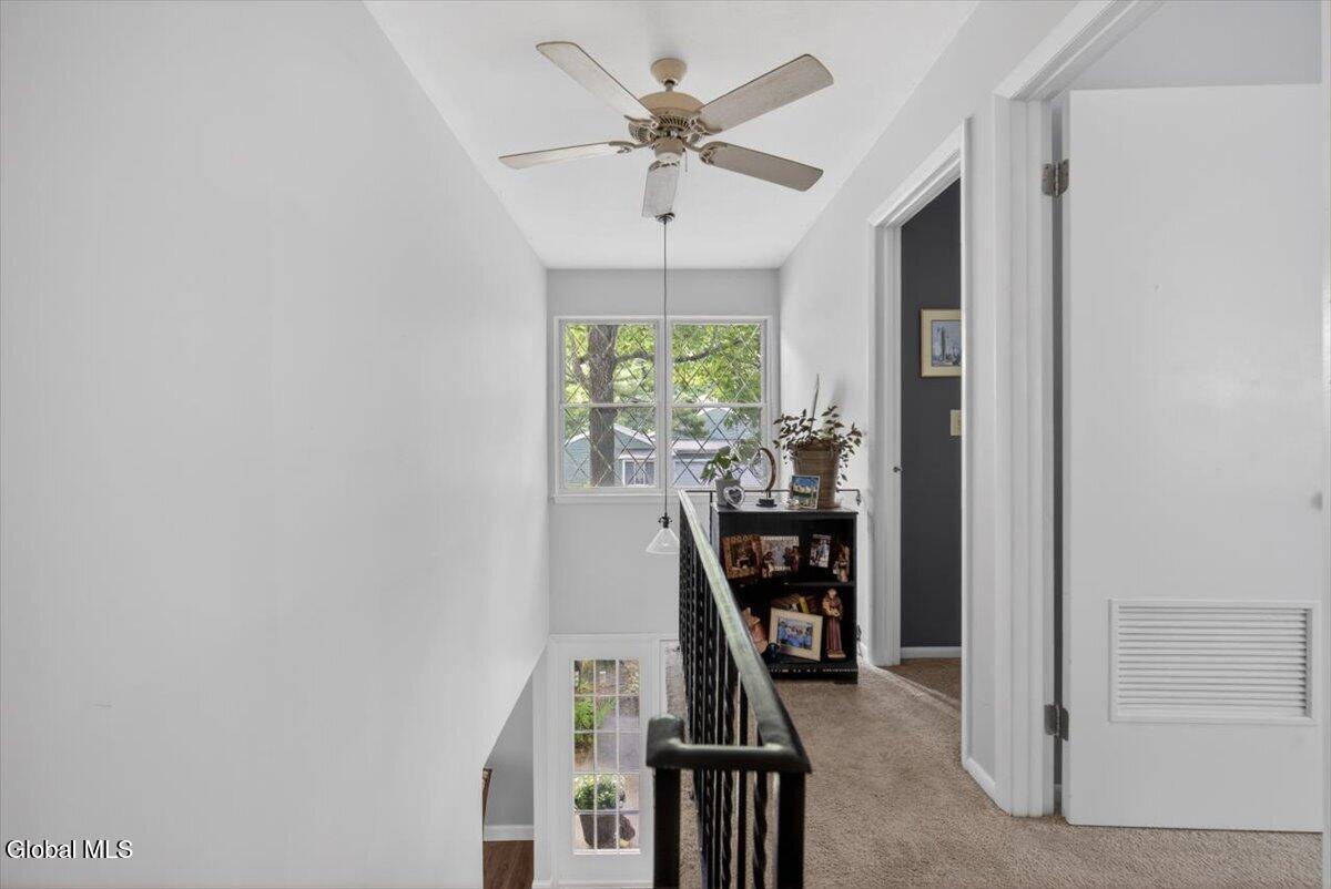 7 Spruce Court Delmar NY 12054