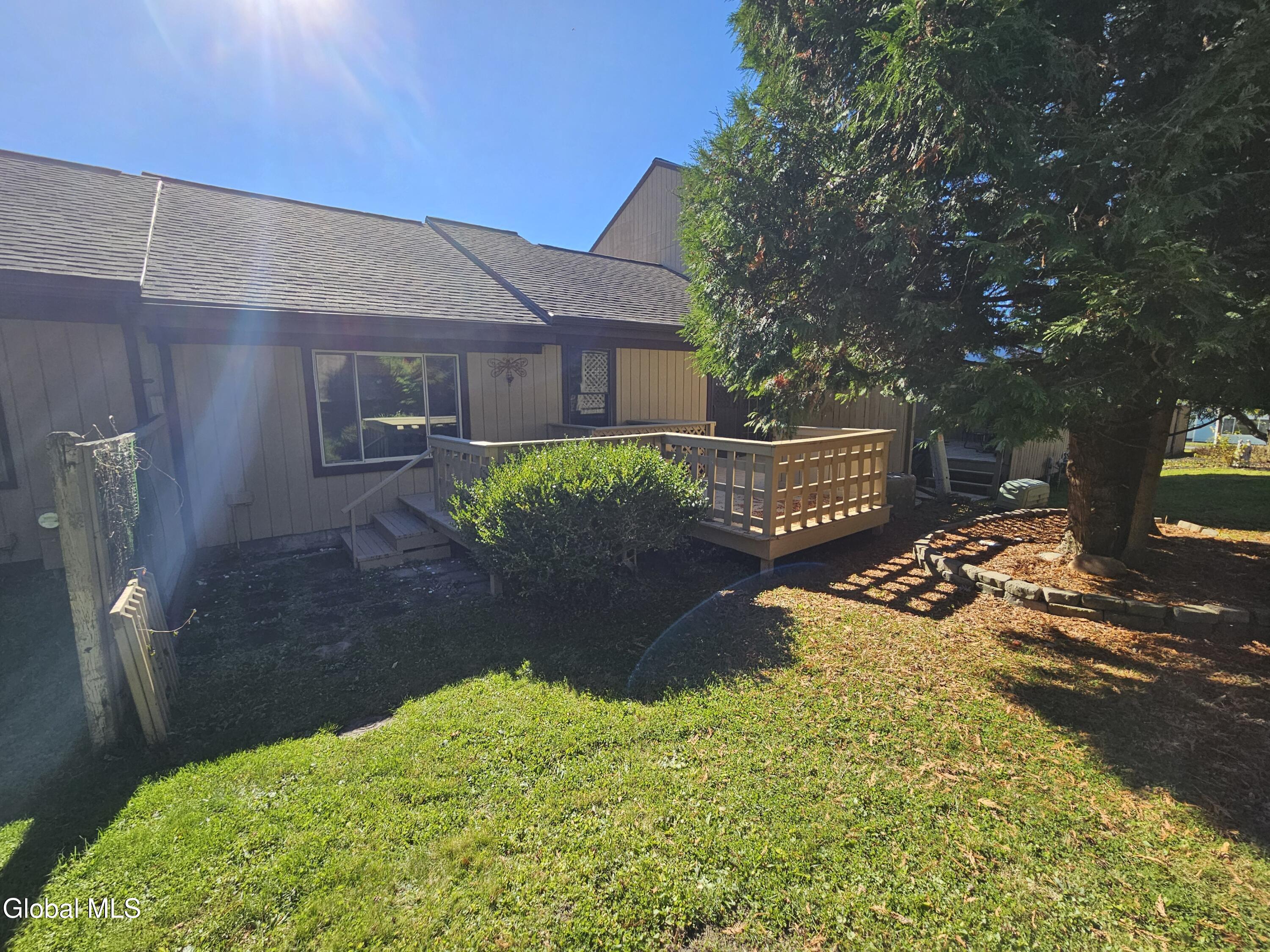 702 Huntington Court East Greenbush NY 12061