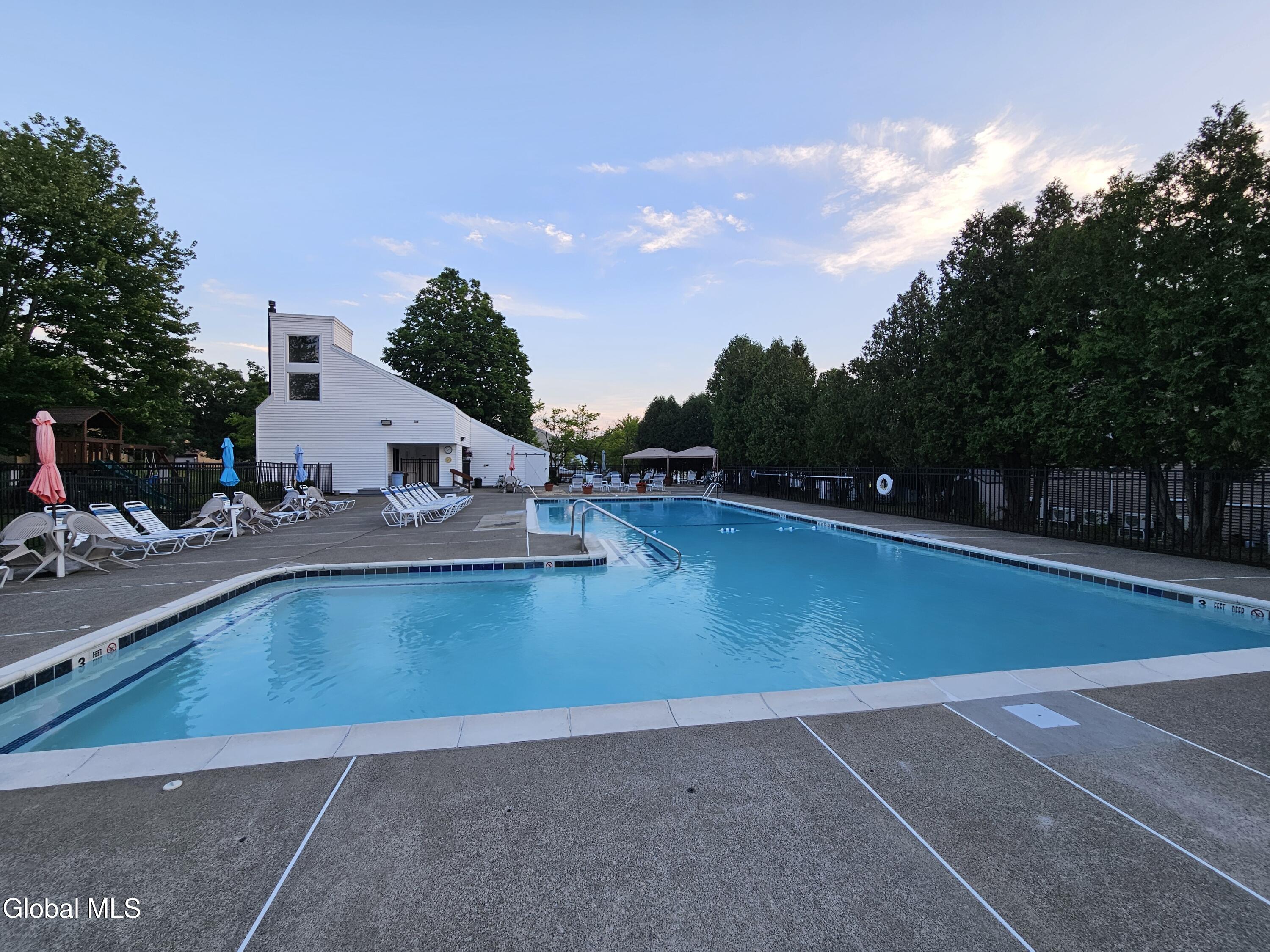 702 Huntington Court East Greenbush NY 12061