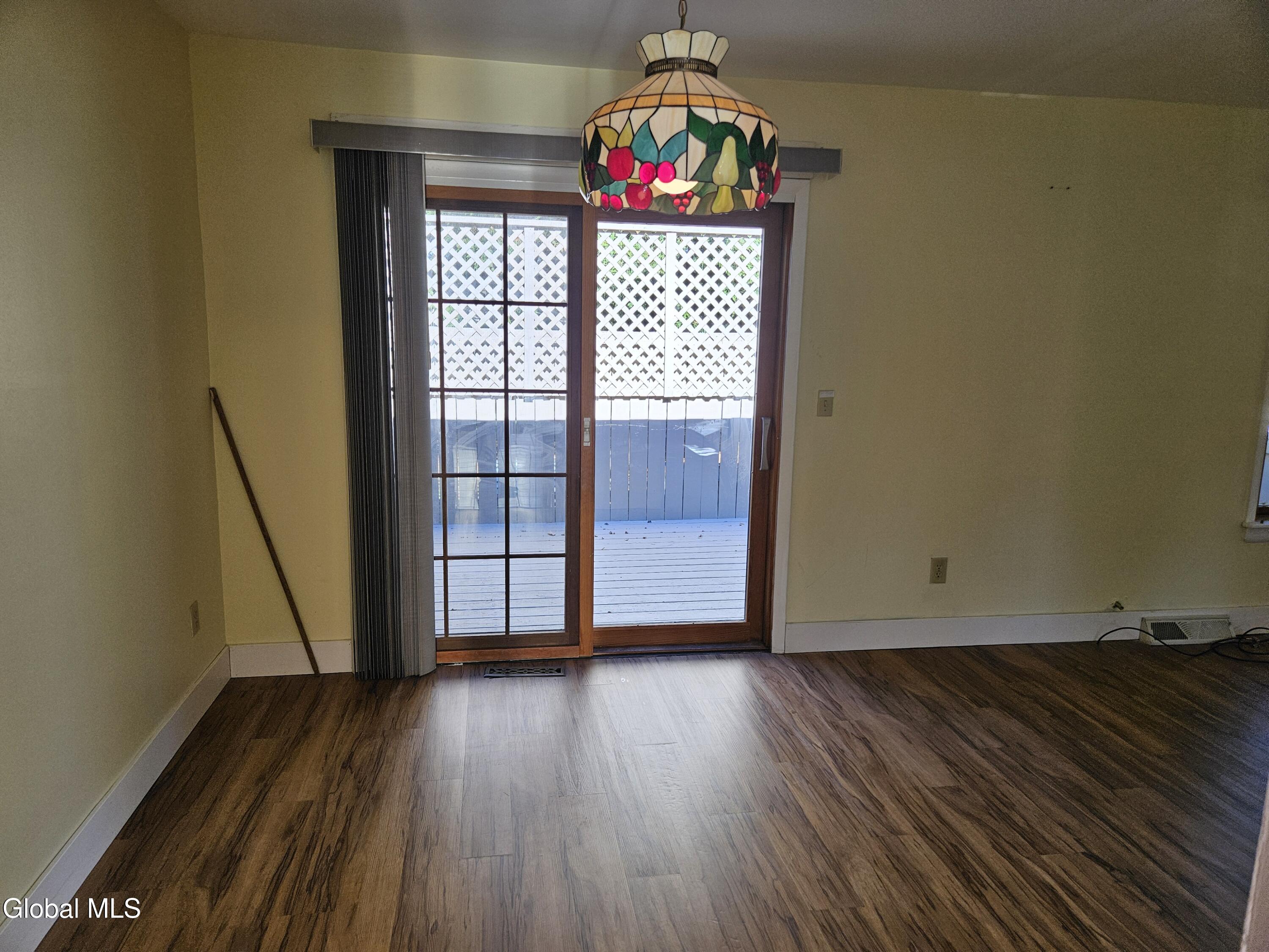 702 Huntington Court East Greenbush NY 12061