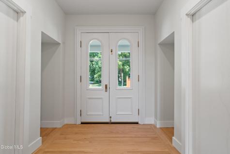 182 Excelsior Avenue Saratoga Springs NY 12866