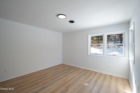 29 Surrey Hill Drive Latham NY 12110