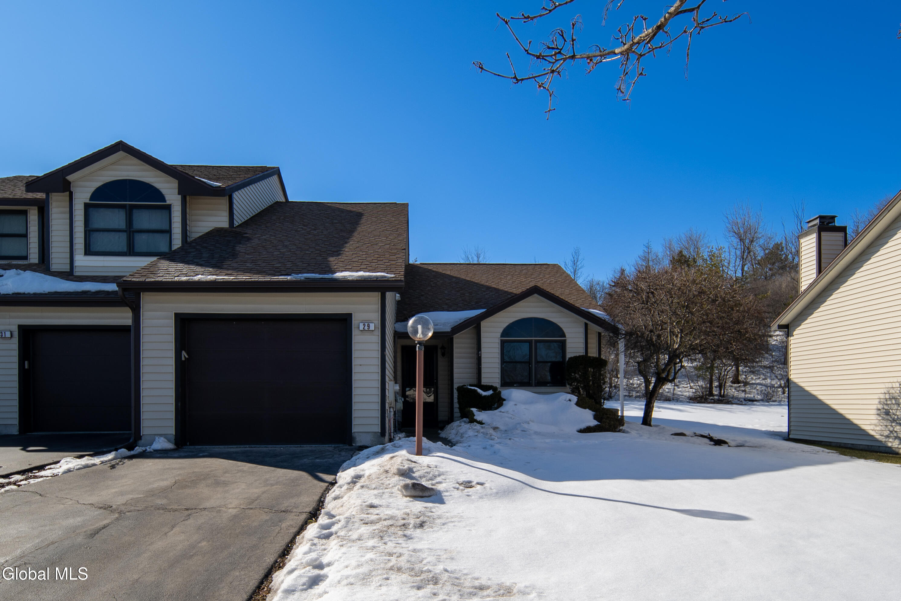 29 Surrey Hill Drive Latham NY 12110