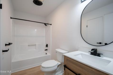 29 Surrey Hill Drive Latham NY 12110