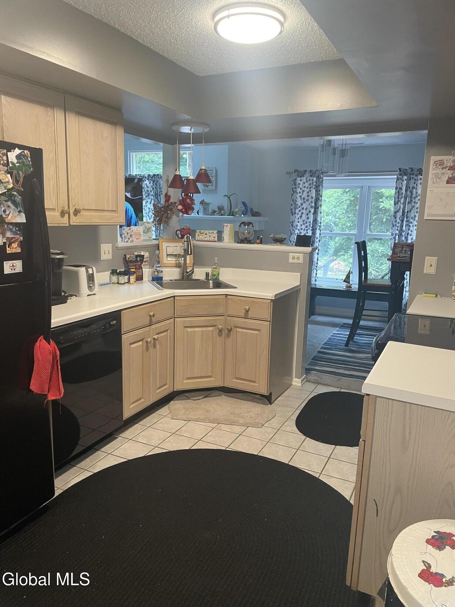 20 Tiffany Drive Queensbury NY 12804