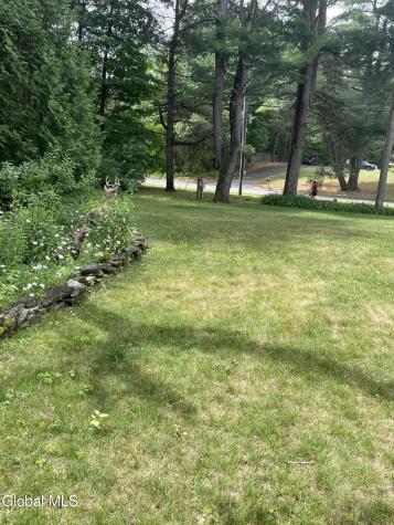 20 Tiffany Drive Queensbury NY 12804