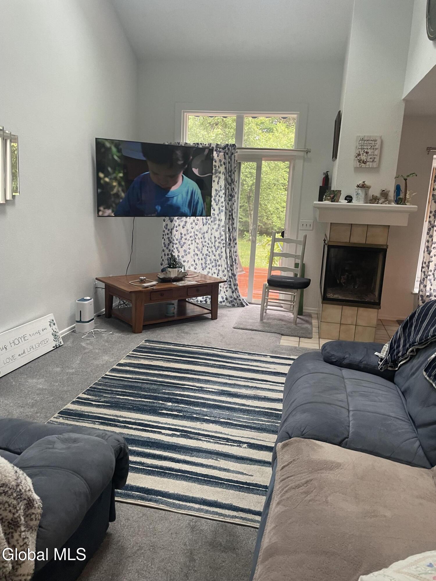 20 Tiffany Drive Queensbury NY 12804