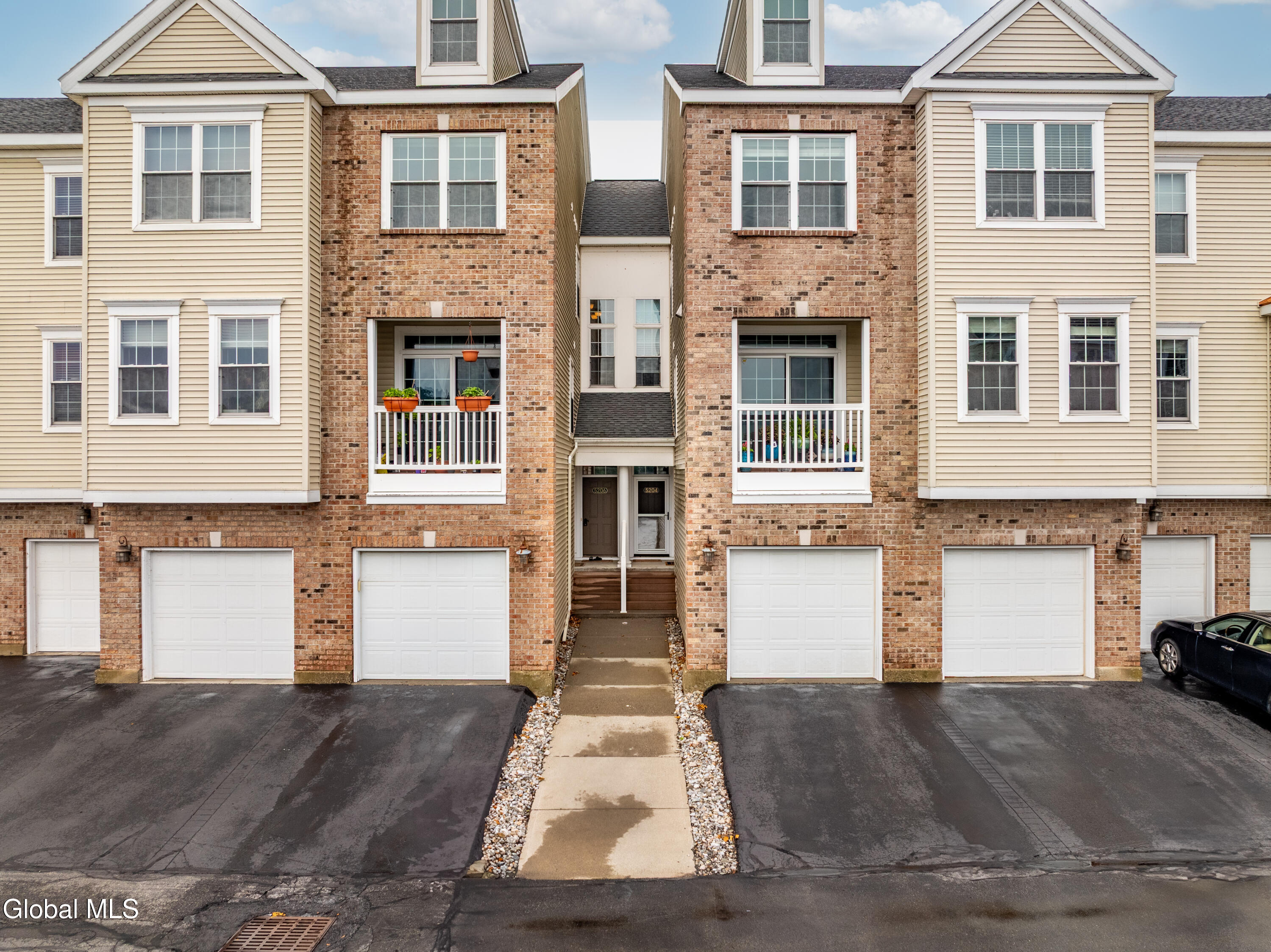 5206 Admirals Walk Drive Cohoes NY 12047