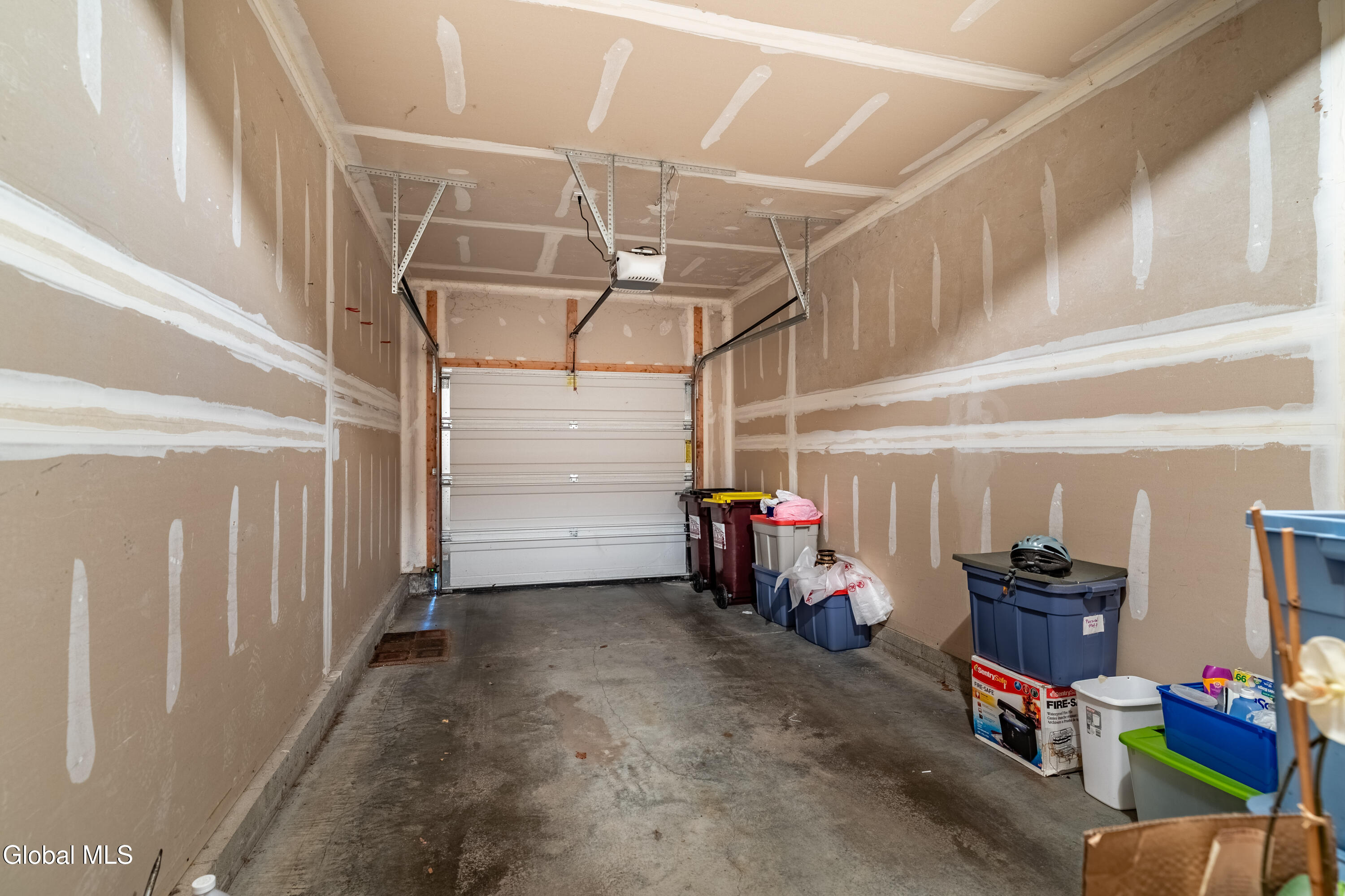 5206 Admirals Walk Drive Cohoes NY 12047