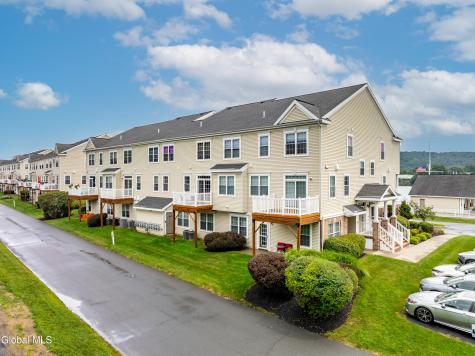 5206 Admirals Walk Drive Cohoes NY 12047