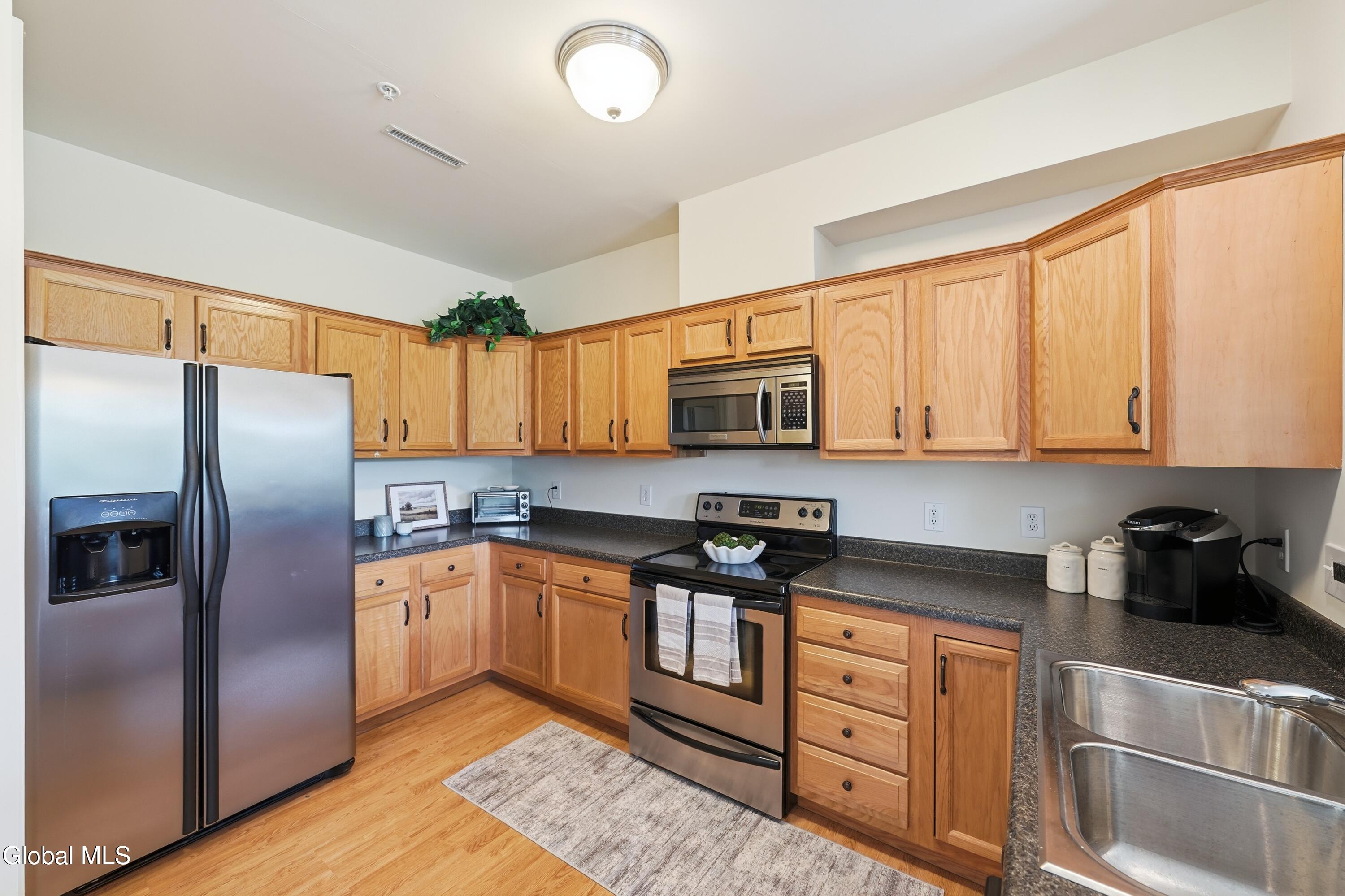 5206 Admirals Walk Drive Cohoes NY 12047